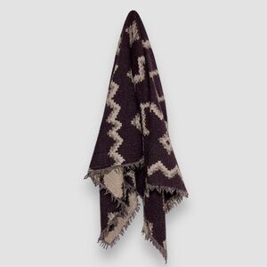 Aritzia Wilfred Merino Wool Blanket Scarf in Burgundy / Tan